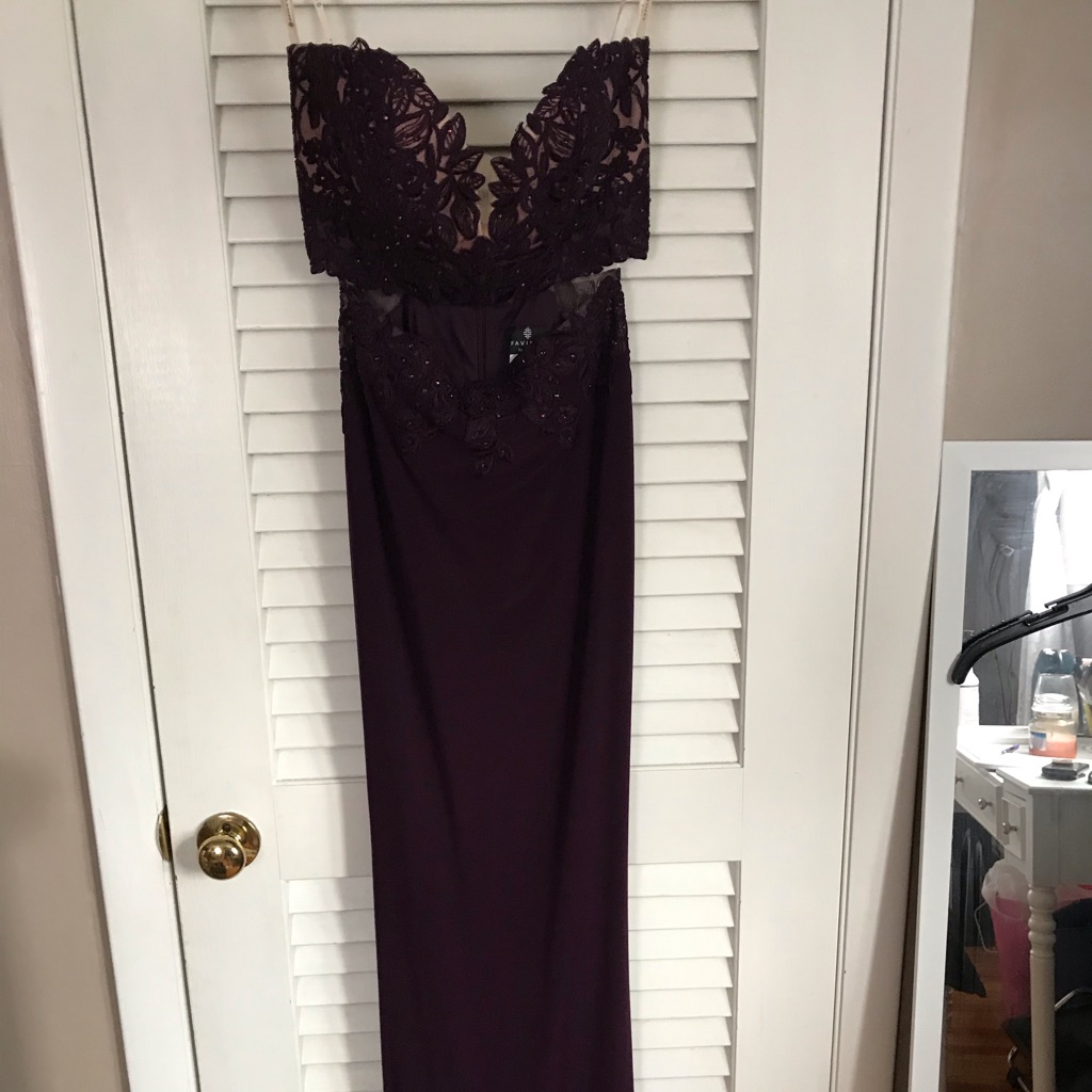 Favianna 10008 Twopiece Lace Sweetheart Prom Dress